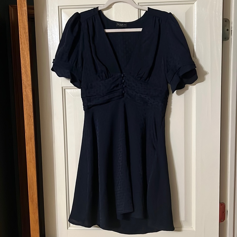 Current Air Los Angeles. Navy Blue. Size S